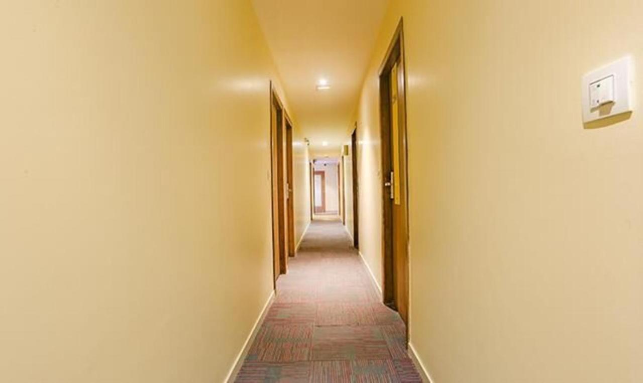แฟ็บโฮเทล รอยัล อินเตอร์เนชั่นแนล Hotel มุมไบ ภายนอก รูปภาพ