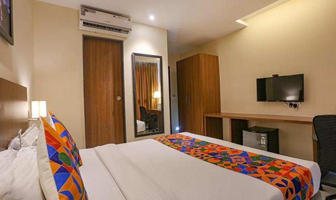 แฟ็บโฮเทล รอยัล อินเตอร์เนชั่นแนล Hotel มุมไบ ภายนอก รูปภาพ