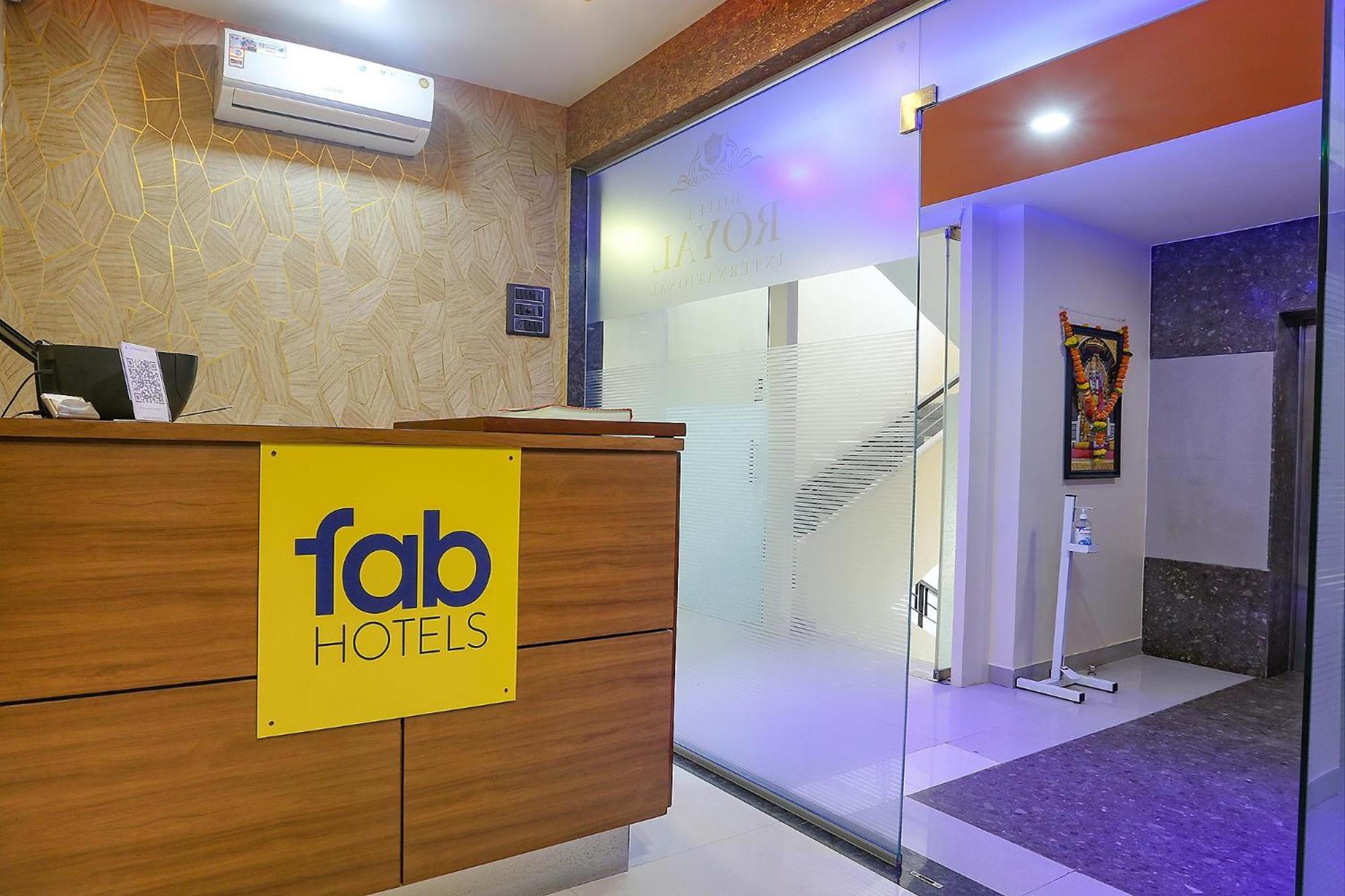 แฟ็บโฮเทล รอยัล อินเตอร์เนชั่นแนล Hotel มุมไบ ภายนอก รูปภาพ